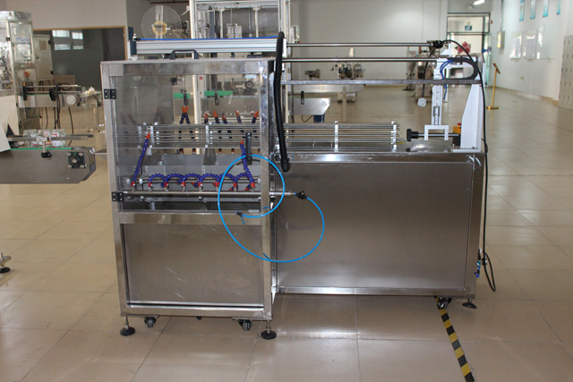 Machine à laver les bocaux (1).JPG