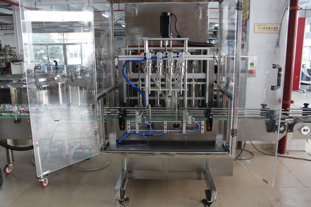 MACHINE DE REMPLISSAGE 4 têtes (3).JPG