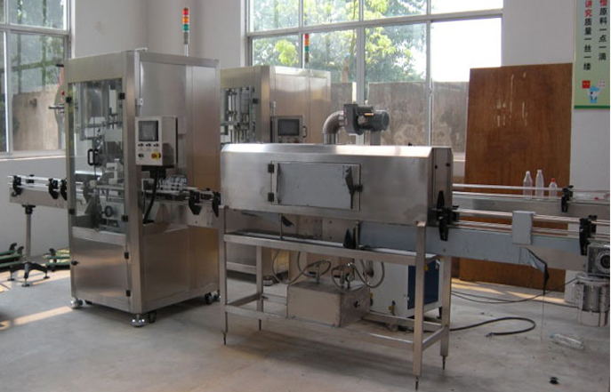 sleeve labeler equipments étiquetage-manchon-4.jpg