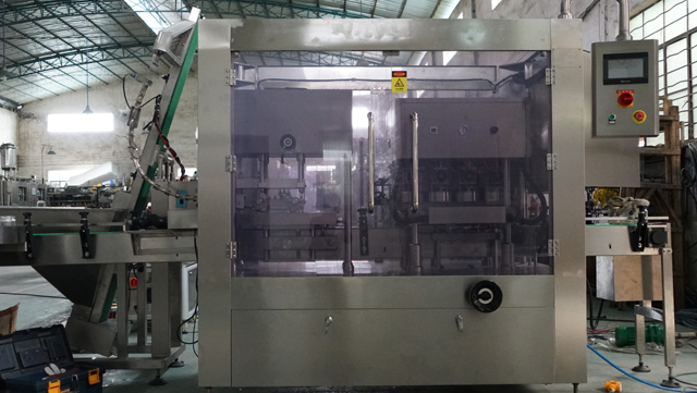 capsulage sous vide automatique.jpg