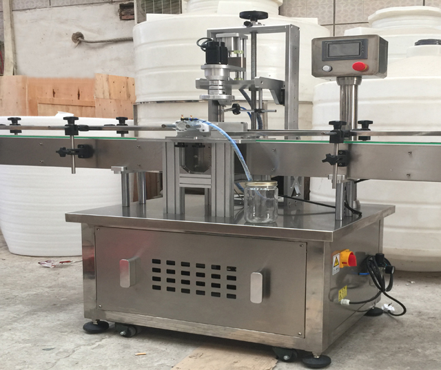 capsuleuse automatique.jpg