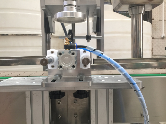 tête de bouchage pour bocaux.jpg