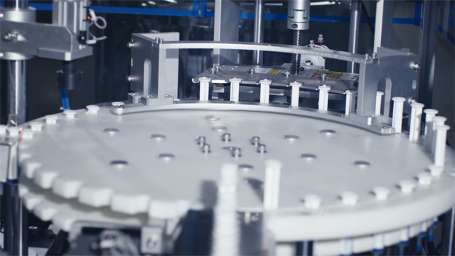 capsuleuse de remplissage de seringue.jpg