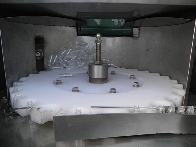 trieur de bouteilles démêleur.jpg