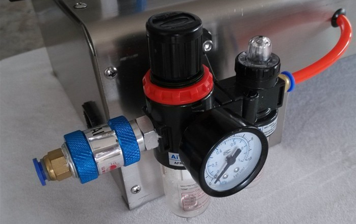 pneumatic liquid lotion filling machine pièce pneumatique pour machine de remplissage.jpg