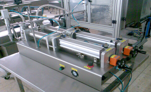 pneumatic filling machine liquid lotion cream machines de remplissage pneumatiques.jpg