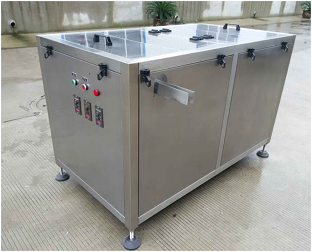 démêleur de biberons.jpg