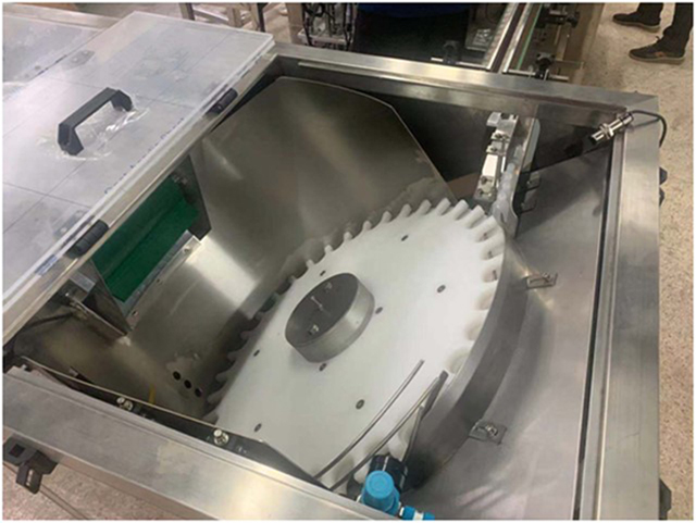 démêleur de bouteilles.jpg