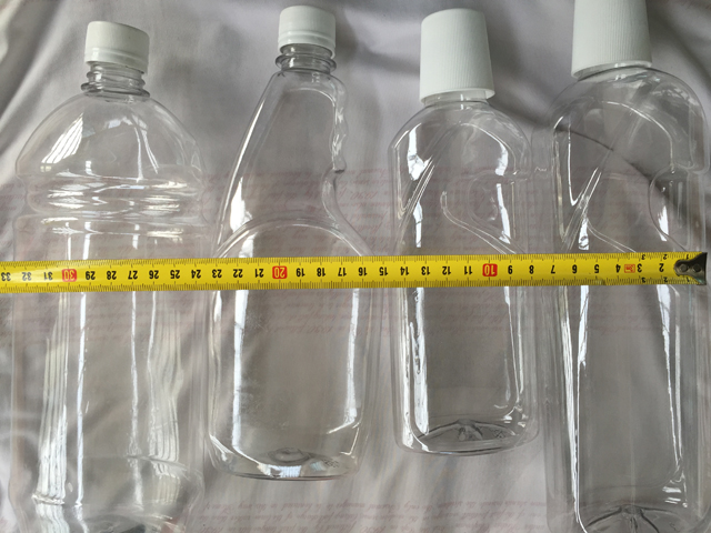 étiquettes et bouteilles.jpg