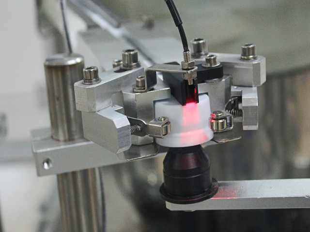 Capuchonnage des machines en détails.jpg