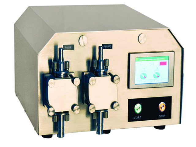 équipement de remplissage à pompe à deux têtes.jpg