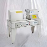 Équipement de scellage par soudage par ultrasons semi-automatique pour tubes en plastique