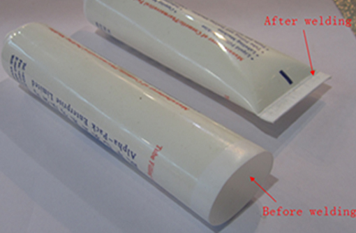 welding samples by ultrasonic tube sealer échantillons de soudure par la soudeuse à tubes à ultrasons.jpg