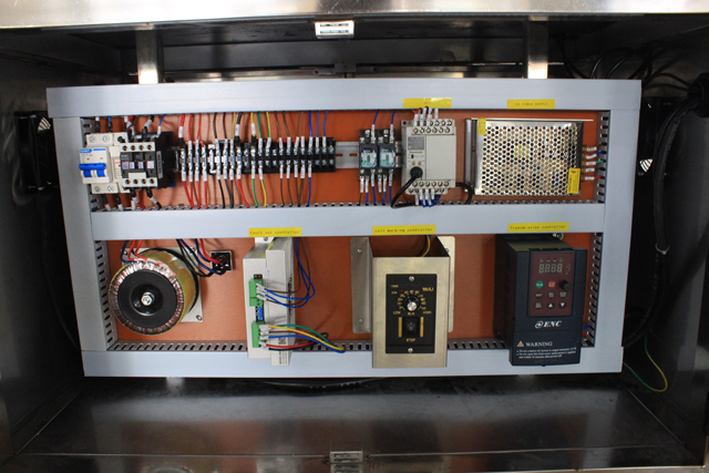 configuration de la machine de remplissage et de bouchage