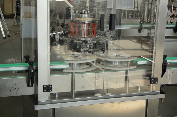 protective cover for bottle washing machine CHAMBRE DE PROTECTION .jpg