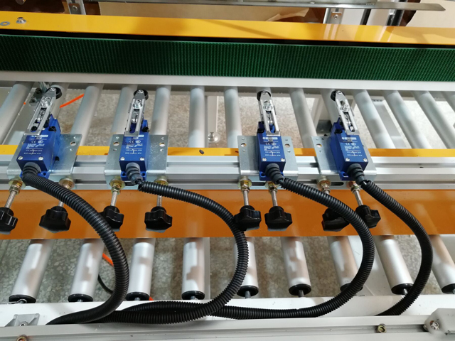 interrupteur de pulvérisation de colle.jpg