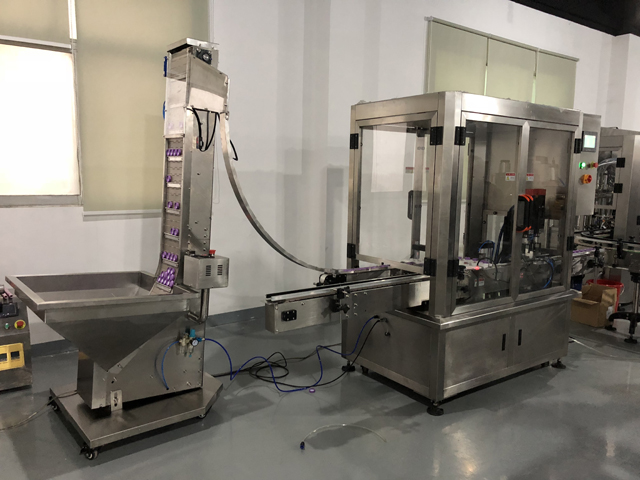 machine à capsuler les machines cosmétiques.JPG